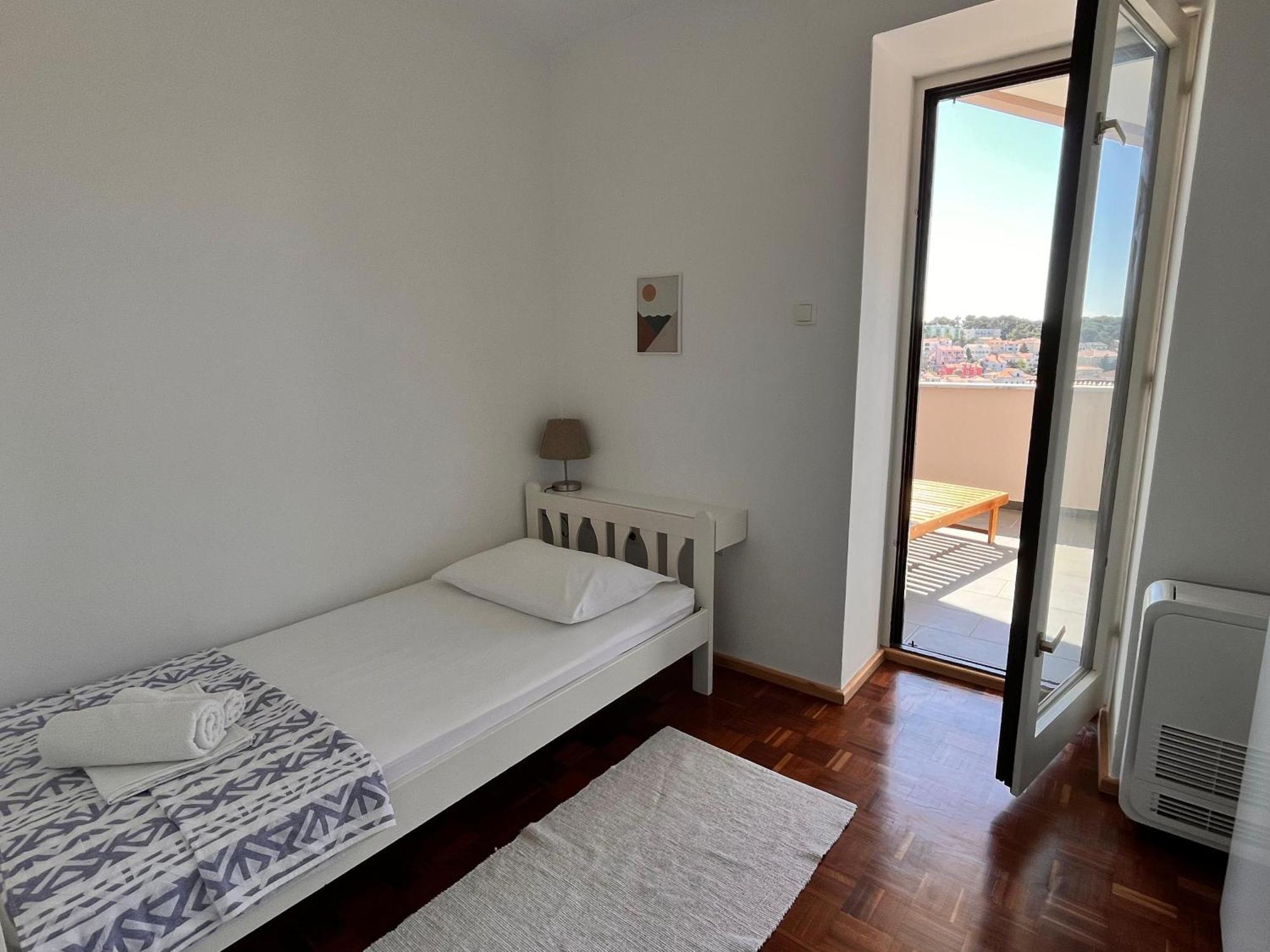 Apartment Oscar Mali Lošinj Εξωτερικό φωτογραφία